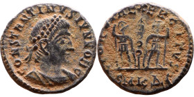 Constantinus II (Caesar:317-337) Follis. Obverse: CONSTANTINVS IVN NOB C, Laureate, draped, cuirassed bust right. Reverse: GLORIA EXERCITVS, two Soldi...