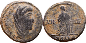 Divus Constantine i (337-340). Follis Obv: DV CONSTANTINVS PT AVGG, veiled head right Rev: No legend, Standing divus emperor