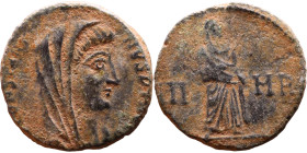 Divus Constantine i (337-340). Follis Obv: DV CONSTANTINVS PT AVGG, veiled head right Rev: No legend, Standing divus emperor