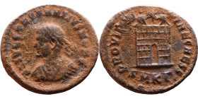 Constantinus II (Caesar:317-337) Follis. Obverse:  Laureate, draped, cuirassed bust Reverse: Campgate