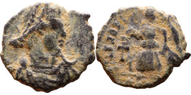 Honorius (395-423) Follis. Obv: DN HONORIVS PF AVG bust of emperor. Pearl-diademed, draped and cuirassed bust right Rev: SALVS REIPVBLICAE Victory wal...