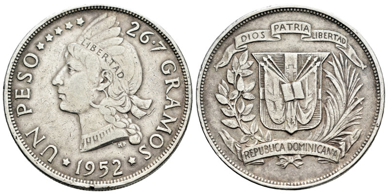 Dominican Republic. 1 peso. 1952. Philadelphia. (Km-22). Ag. 26,59 g. Minor nick...