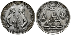 Great Britain. Vernon Admiral. Medal. 1739. Porto Bello. Ae. 12,86 g. Silvered bronze. Rare. AC-PBvb7L for the obverse and PBvb4D for the reverse. Ada...