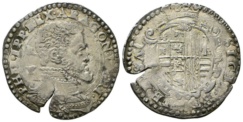 NAPOLI
Filippo II di Spagna, Re di Napoli e di Sicilia 1554-1598.
Mezzo Ducato...