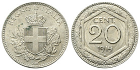 REGNO D’ITALIA
Vittorio Emanuele III, 1900-1943.
20 Centesimi 1919 Rigato Roma, Esagono.
CuNi
Dr. Scudo sabaudo crociato sormontato da corona, fra...