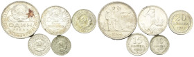 RUSSIA
U.S.S.R., 1922-1992.
Lotto di 5 monete russe così composto: Rublo 1924 Leningrado, Poltinnik 1925 Leningrado, 20 e 15 Kopechi 1929 e 10 Kopec...