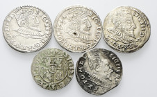 LOTTI MULTIPLI
XVI- XVIII secolo.
Lotto di 5 monete in argento e mistura estere (Polonia, Lettonia, Lituania) di piccolo modulo: 3 Polker, 3 Grosche...
