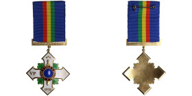 Latvia – Honorary Medal and Miniature Badge of the State Road Police
25.48g. 45mm.