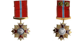 Latvia Medal - For Selflessness
41.09g. 46mm.