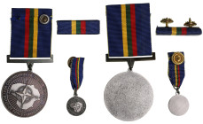 Lithuanian Armed Forces Medal For Contribution To Mutual Support (3)
27.75g. 3.94g. 5.22g.