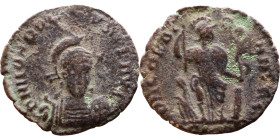 Honorius (395-423) Follis Obverse: Pearl-diademed, helmeted bust facing holding spear and shield Reverse: Constantinopolis on throne

18mm 1,36g