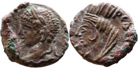 Elagabalus (218-222) Bronze coin. Obv: Laureate, draped bust of emperor. Rev: Bust of Tyche

16mm 2,61g