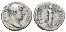 Hadrian. Denarius. 136 AD. Rome. (16mm, 2.9 g) Anv.: HADRIANVS AVG COS III P P, laureate head to right. Rev.: FIDES PVBLICA, Fides standing facing, he...