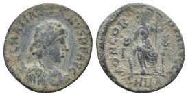Gratian AD 375-383. Nicomedia Centenionalis Æ (17mm., 2,55 g). D N GRATIANVS P F AVG, diademed, draped and cuirassed bust of Gratian right / CONCORDIA...