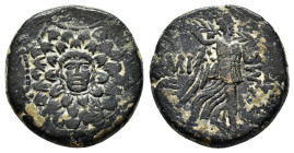 PONTOS.Amisos.(Circa 105-63 BC).Ae.

Obv : Aegis with Gorgon's head at center.

Rev : AΜΙΣΟΥ.
Nike advancing right, holding wreath and palm branch, be...