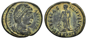 HELENA (Augusta 324-329). Follis. Heraclea.
Obv: FL HELENA AVGVSTA.
Draped and diademed bust right, wearing necklace.
Rev: SEVRITAS REIPVBLICE / S M H...