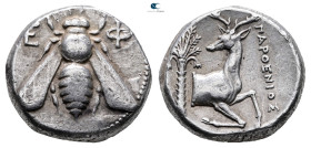 Ionia. Ephesos circa 360-350 BC. Parthenios, magistrate
Tetradrachm AR

23 mm, 15,25 g



Very Fine