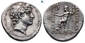 Seleukid Kingdom. Antioch on the Orontes. Antiochos V Eupator 164-162 BC. 
Tetradrachm AR

31 mm, 16,78 g



Very Fine