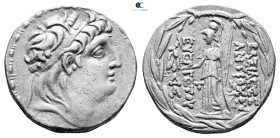 Seleukid Kingdom. Antioch on the Orontes. Antiochos VII Euergetes 138-129 BC. 
Tetradrachm AR

27 mm, 15,99 g



Very Fine