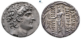 Seleukid Kingdom. Antioch on the Orontes. Antiochos VIII Epiphanes Grypos 121-97 BC. 
Tetradrachm AR

27 mm, 16,61 g



Good Extremely Fine