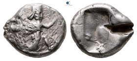 Persia. Achaemenid Empire. Sardeis. Time of Darios I to Xerxes II 485-420 BC. 
Siglos AR

18 mm, 5,56 g



Very Fine