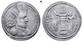Sasanian Kingdom. Shapur I AD 242-276. 
Drachm AR

27 mm, 3,97 g



Very Fine