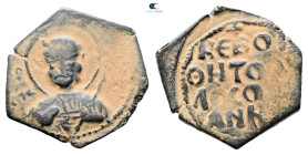 Crusaders. Antioch. Tancred AD 1101-1103. 
Follis Æ

23 mm, 4,13 g



Good Fine