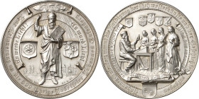 Buchdruck
 Silbermedaille 1900 (Kissel/M. & W. St.) 500. Geburtstag von Johannes Gutenberg. Gutenberg steht von vorn zwischen zwei Wappen, in der Lin...