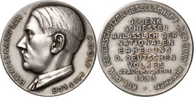 Drittes Reich
 Silbermedaille 1933 (G. Weber) Gedenkschießen der königl.-priv. Feuerschützengesellschaft "Der Bund", München. Brustbild Hitlers nach ...