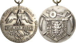 Drittes Reich
 Versilberte Bronzemedaille o.J. Ehrenzeichen für treue Mitarbeit - Landesbauernschaft Kurmark. Reichsadler / Landwirtschaftliche Gerät...