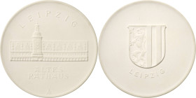 Porzellanmedaillen - Medaillen der Meißner Porzellanmanufaktur
Leipzig Weiße Porzellanmedaille o.J. (1971) (H. Schulz) Altes Rathaus. Gebäudeansicht ...