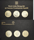 Thematische Sätze
1983 Martin Luther Ehrung der DDR 5 Mark 1983. Eisleben, Schlosskirche Wittenberg und Wartburg. In Hartplastik Jaeger 1586, 1588, 1...
