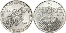 Kurs- und Gedenkmünzen
 5 DM 1952 D Germanisches Museum Jaeger 388 Kl. Kratzer, fast Vorzüglich
