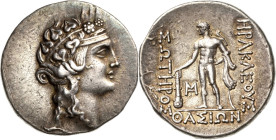 Thrakien Thasos
 Tetradrachme um 150 v. Chr. Kopf des Dionysos mit Efeukranz und Diadem nach rechts, über der Stirn zwei Korymben / Herakles mit Keul...