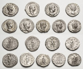 Römische Münzen
Lot-9 Stück Unterschiedliche Denare der Soldatenkaiserzeit. Julia Paula, Julia Soemias, Julia Maesa, Julia Mamaea, Elagabalus, Severu...