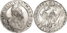 Habsburg
Rudolf II. 1576-1612 Taler 1591, Flügel-Kuttenberg Voglhuber 101/I Davenport 8079 Dietiker 368 (Mzz. 41) Sehr seltenes Prachtexemplar. Leich...