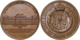Medaillen
Wien Bronzemedaille 1871 (Karl Radnitzky) Eröffnung des Museums für Kunst und Industrie (heute Museum für angewandte Kunst) in Wien. Ansich...