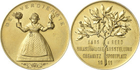 Chemnitz
 Vergoldete Silbermedaille 1911 (Lauer) Volkstümliche Ausstellung "Haus & Herd". Hausfrau mit Blumentopf und Kaffeekanne von vorn / Lorbeerz...