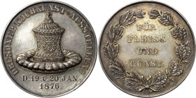 Dresden
 Silbermedaille 1876 (unsigniert) Prämie der Kochkunst Ausstellung. Ziergefäß mit Lyra im Lorbeerkranz / 4 Zeilen Schrift im Eichen- und Lorb...
