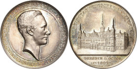Dresden
 Silbermedaille 1891 (Hecht/Lauer) 5. Vereinstag deutscher Münzforscher in Dresden. Kopf Johann Georgs, Herzog zu Sachsen, nach rechts / Schl...