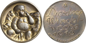 Dresden
 Bronzemedaille 1918 (Willy Berge) Dresdner Windel-Woche. Baby auf Kissen / 4 Zeilen Schrift. 35,9 mm, 17,55 g Gebauer vgl. 1918.1 (in Fe) Se...