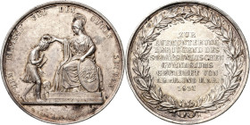 Pommern-Medaillen
 Silbermedaille 1811 (L. Held / Loos) Zur Aufmunterung der Jugend des Gymnasiums in Stralsund. Nach links sitzende Pallas bekränzt ...