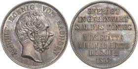 Sachsen
Albert 1873-1902 Gedenkprägung in 2 Mark-Größe 1892 E Münzbesuch Jaeger 126 Prachtvolles Exemplar vom Erstabschlag. Fast Stempelglanz/Stempel...