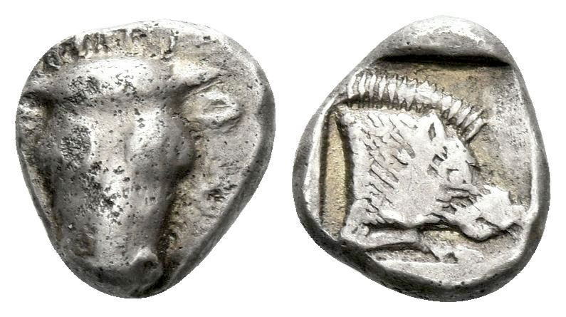 Phocis, Federal coinage Obol circa 500-490, AR 8.20 mm., 0.93 g.
Frontal bull’s...