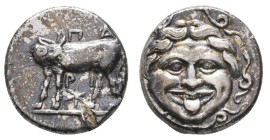 MYSIA, Parion, Hemidrachme (2,39g), 4. Jh. v. Chr. Av: Stier nach links, zwischen den Läufen ein Stern. Rev: Gorgoneion. SNG von Aulock 257ff., Prüfhi...