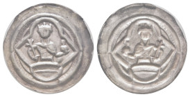 Saalfeld, Reichsmünzstätte, Brakteat (0,81g), 1152-1190, Friedrich I. Barbarossa. Hüftbild des Kaisers mit und Reichsapfel im Vierpass. Berger 2059, S...