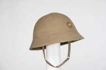 Japan, Sammlung von 9x Stahlhelmen der kaiserlich japanischen Streitkräfte im 2. Weltkrieg, dabei u.a. Stahlelm Typ 90, Stahlhelm Marine, Tropenhelm u...