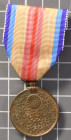 Japan, Medaille für den Zwischenfall in China 1937 (zivile Version), Bronze, am Band, Zustand 2.