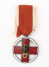 Medaille des Deutschen Roten Kreuzes, Bronze versilbert/vergoldet, am Band, OEK 3557, Band verblasst, Zustand 2.