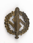 SA-Sportabzeichen in Bronze, 2. Typ, Eisen bronziert, rückseitig mit Stempel "Eigentum D.S.A. Sportabzeichen Hauptstelle", Hersteller "Fechler Bernsba...